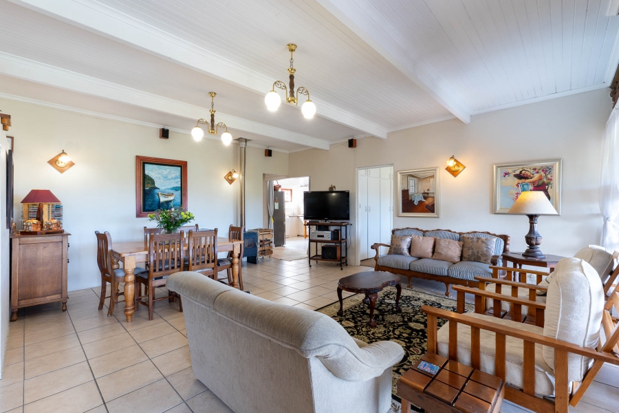 4 Bedroom Property for Sale in Stilbaai Oos Western Cape